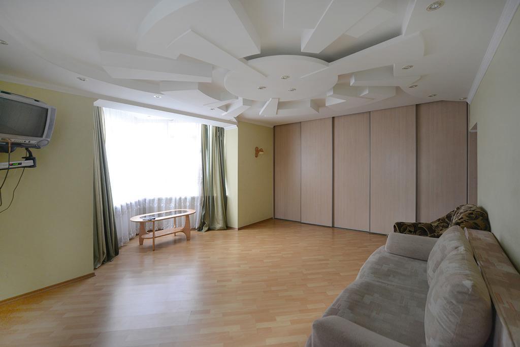 On Urlivska Street 10a Apartment